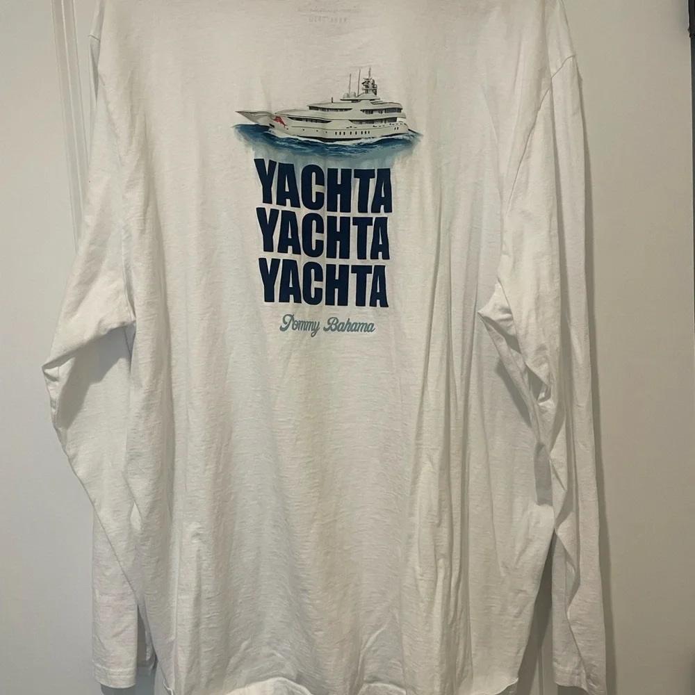 Tommy Bahama White Long Sleeve Shirt with Navy Logo - Picture 2 of 4